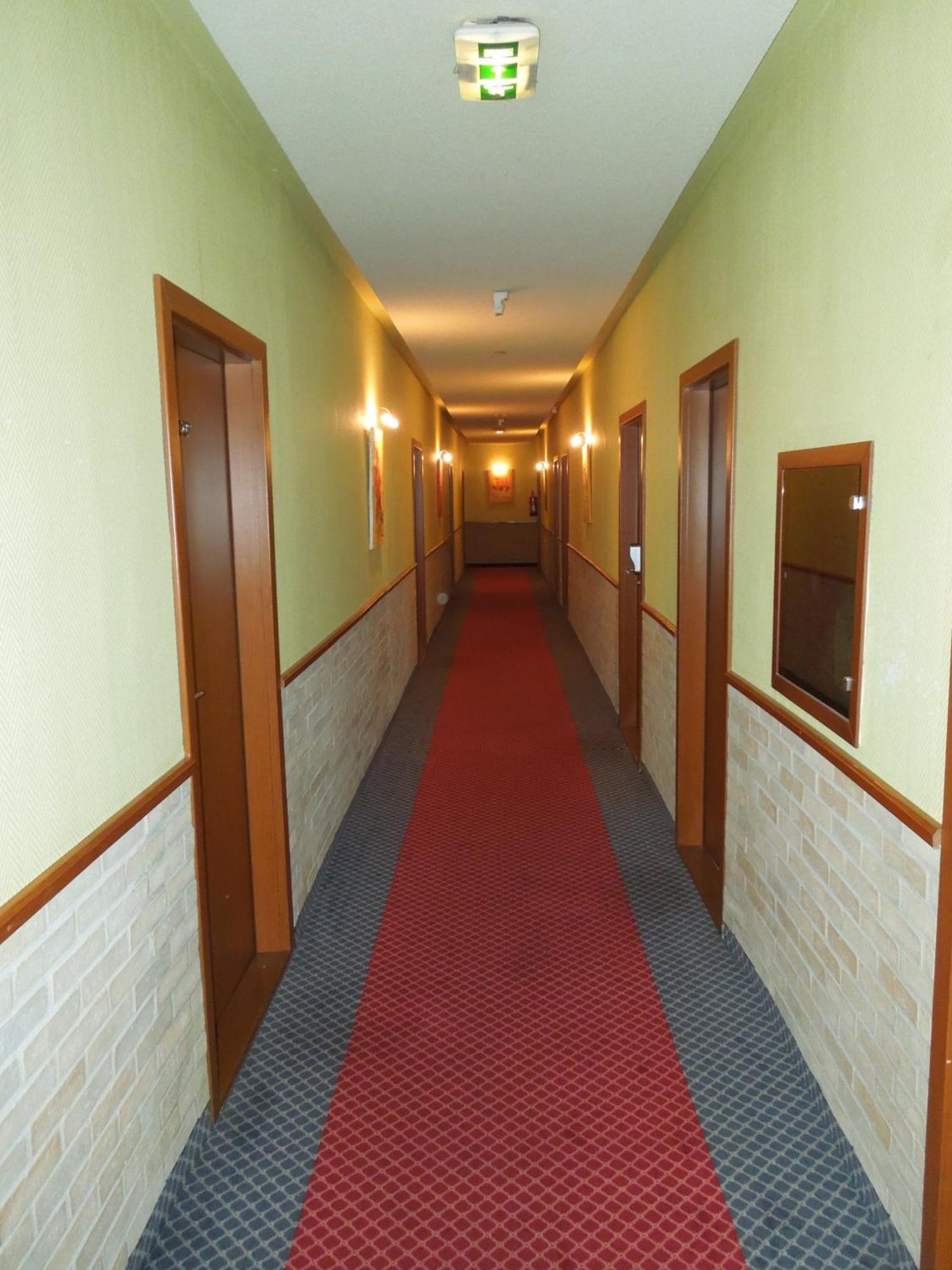 Hotel Therma Dunajská Streda Exteriör bild